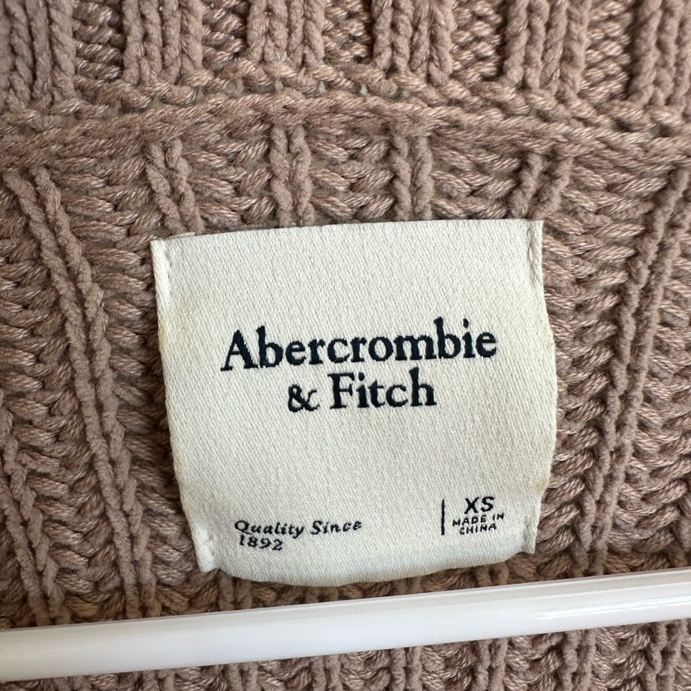 Abercrombie & Fitch Women's Taupe Cardigan - Picture 3 of 3